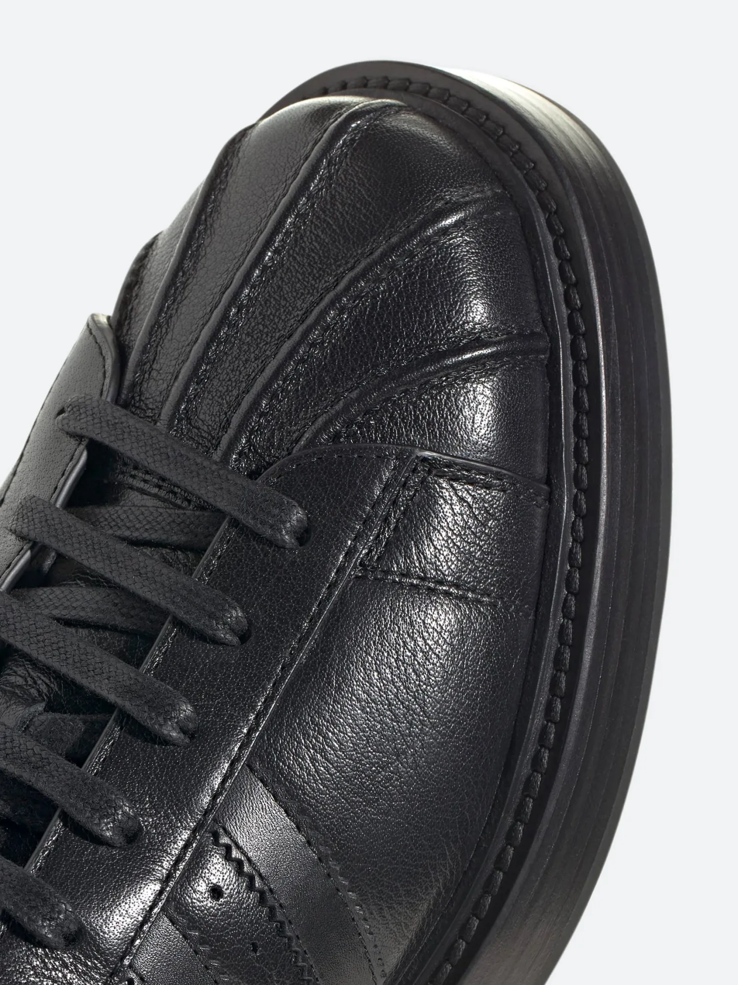 Superstar Lux Made in Italy Sneakers i Core Black