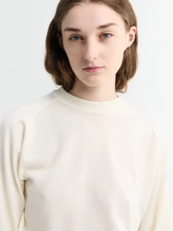 Sweater i Råhvid