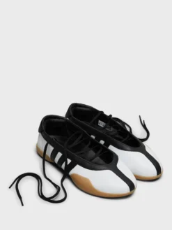 Taekwondo Mei Ballet W i FTWR White, Core Black og GUM 3