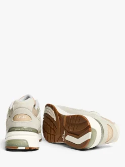 Teddy Santis 992 Sneakers i Olivine