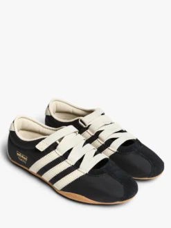 Tokyo MJ Sneakers i Core Black, Cream White og Gold Metallic