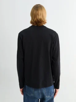 T-Shirt Cn Langærmet i Sort