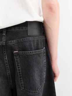 1981 U Jeans i Vintage Sort