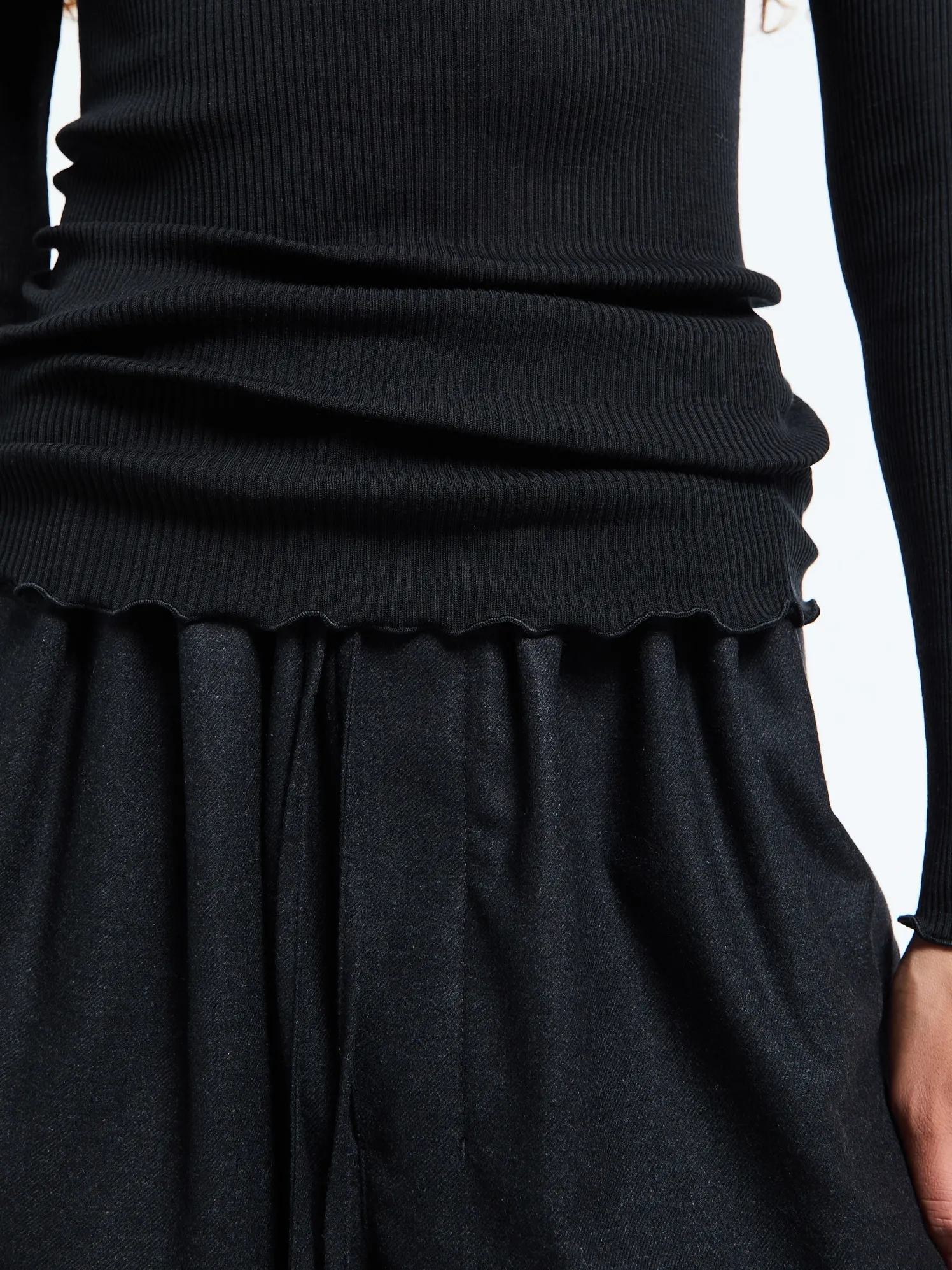 Uld & Silke Langærmet Rib Turtleneck Top i Sort