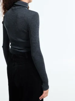 Uld & Silke Langærmet Rib Turtleneck Top i Grå