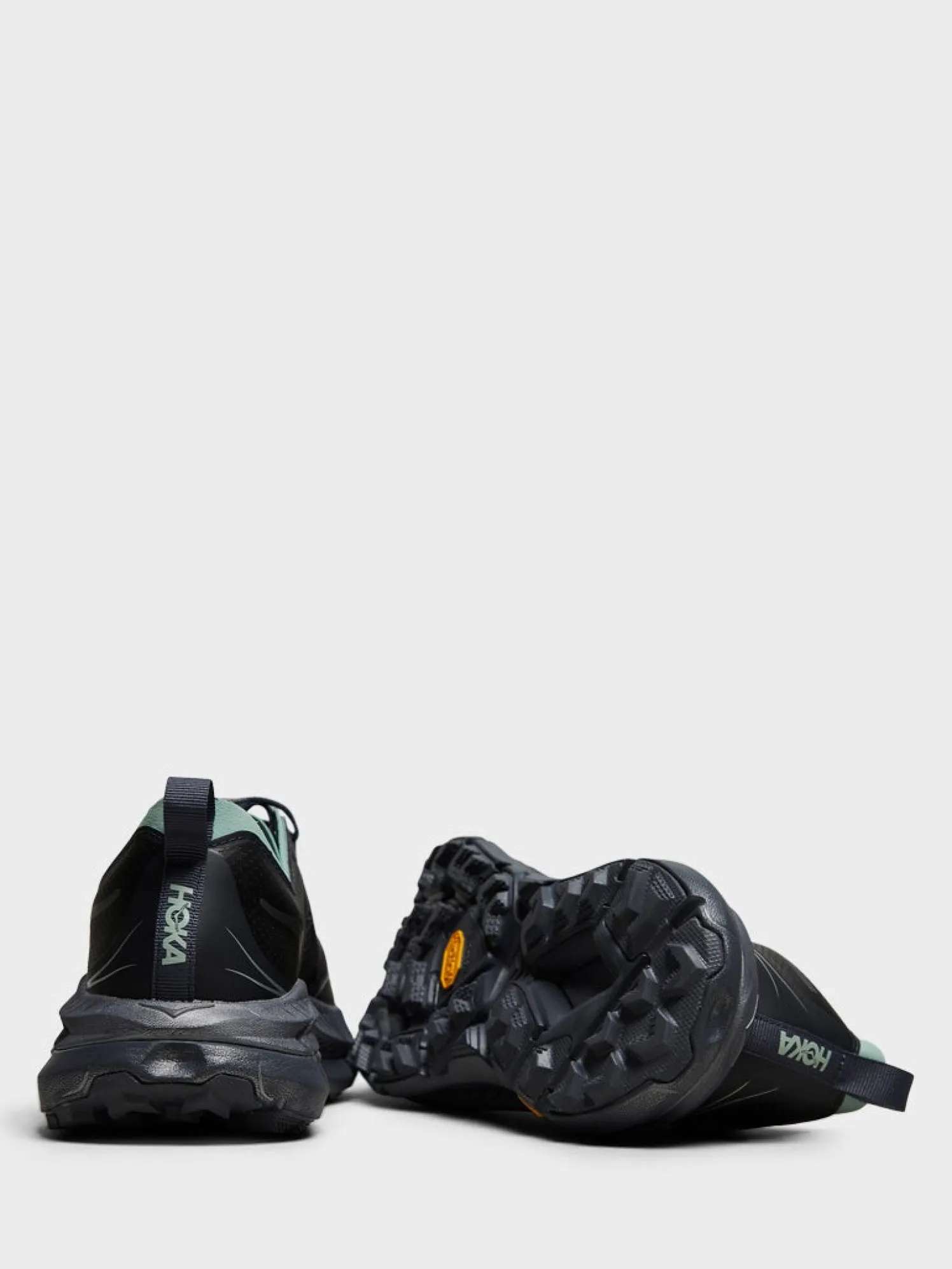 U Mafate Speed 4 Lite Sneakers i Charcoal Grey og Jade
