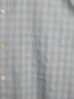 Unisex Cropped Ternede Skjorte i Soft Blue Check