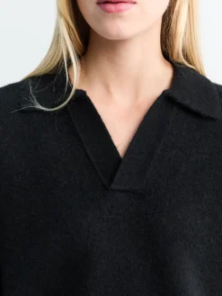 Unisex Open Collared Kashmir Sweater i Sort