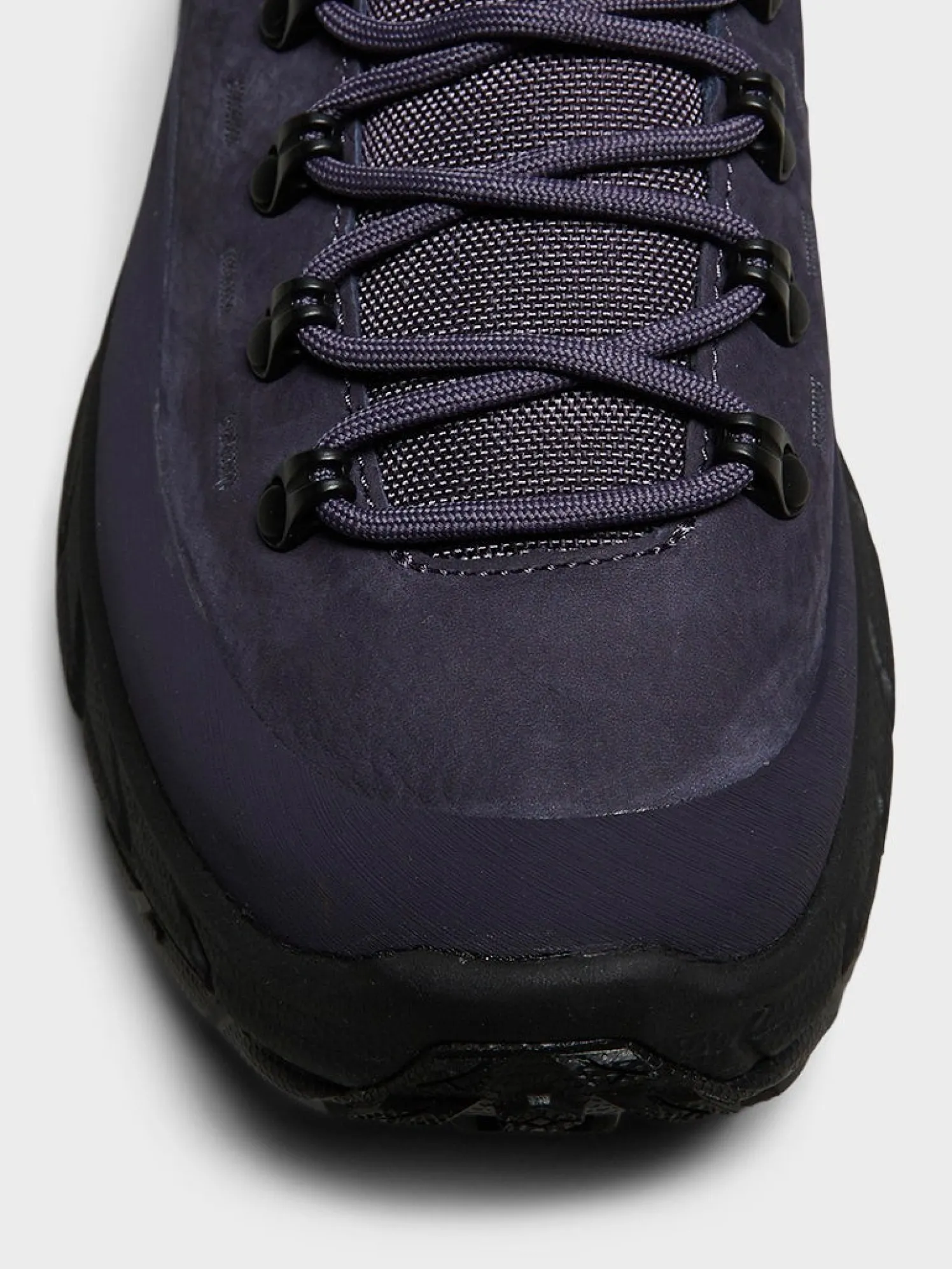 U Tor Summit Sneakers i Squid Ink og Squid Ink