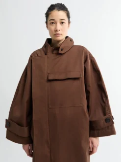 Vandafvisende trenchcoat i Dusty Brown
