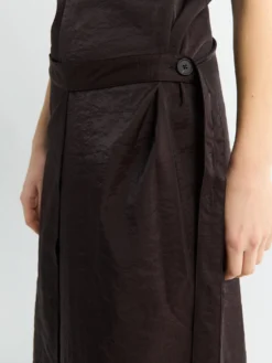 Verve Wide Strap Volume Kjole i Kakao