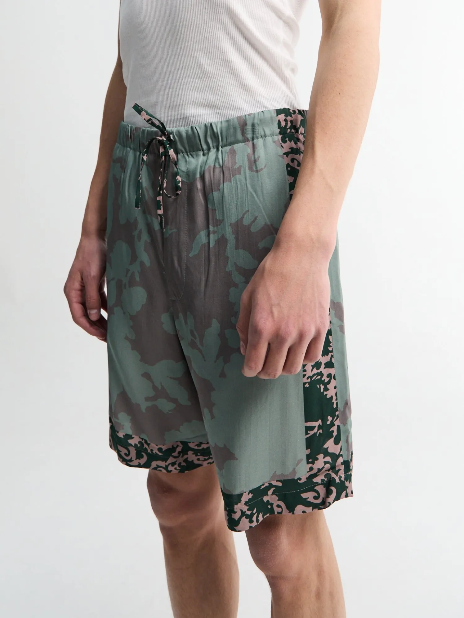 Viscose Twill Shorts i Petrol