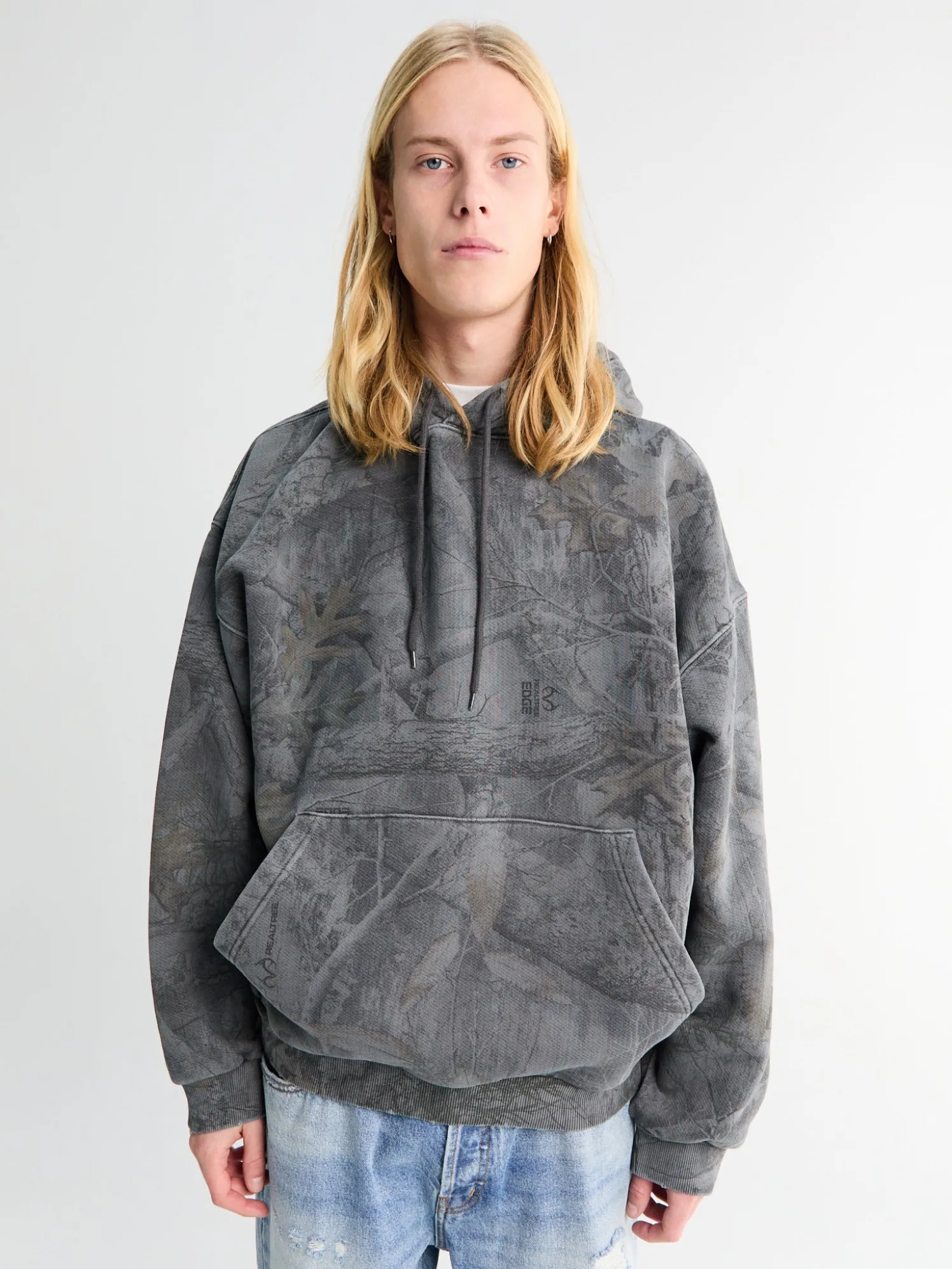 Washed Realtree Hoodie i Ash