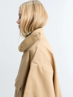 Water Resistant Jakke i Beige