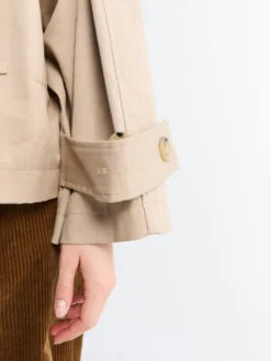 Water Resistant Jakke i Cool Beige