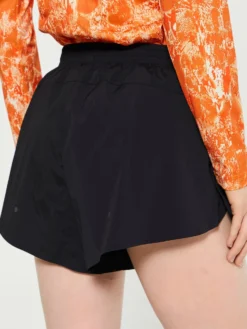 Women's Balance Shorts i Sort